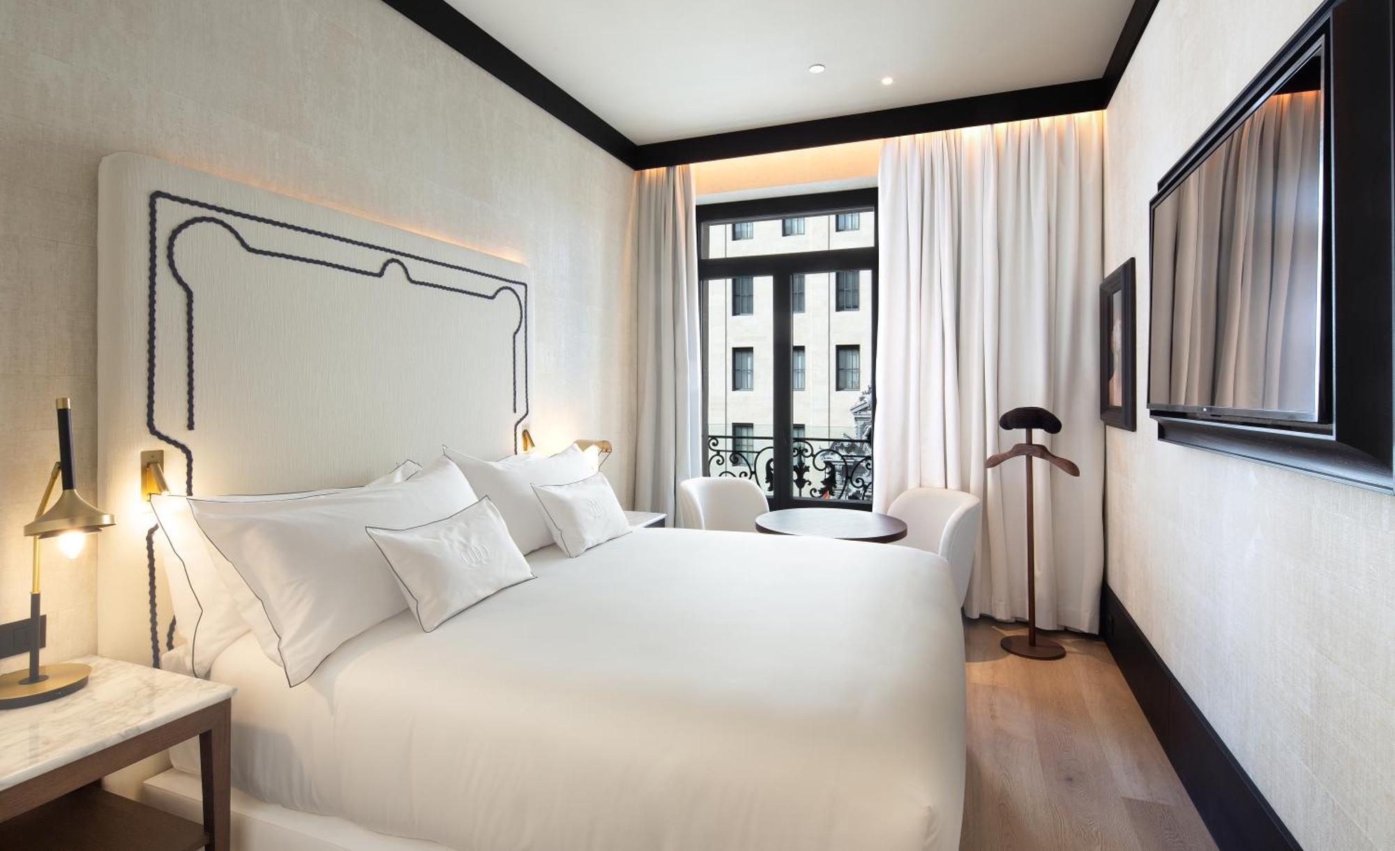 Hotel Montera Madrid, Curio Collection By Hilton Екстер'єр фото