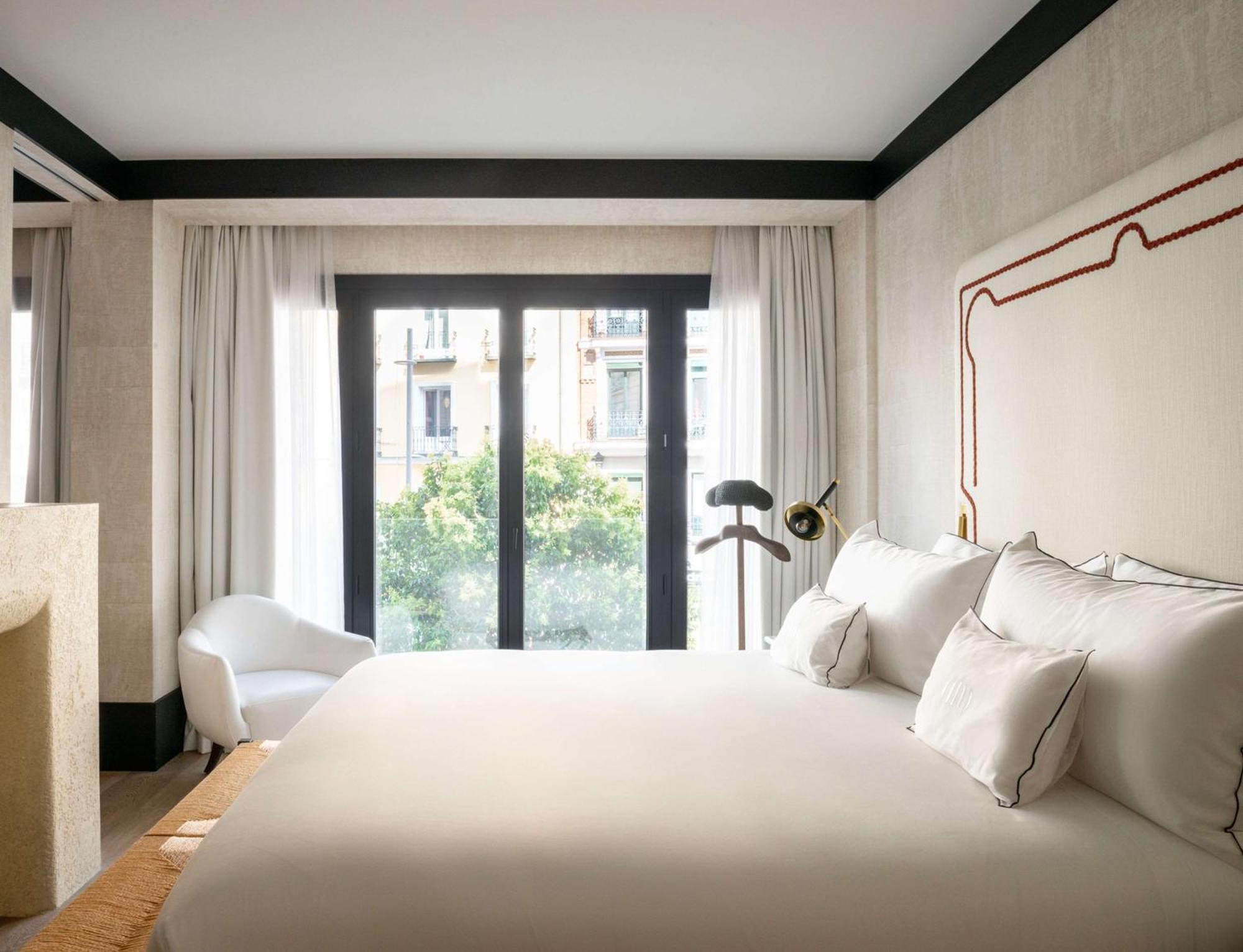 Hotel Montera Madrid, Curio Collection By Hilton Екстер'єр фото