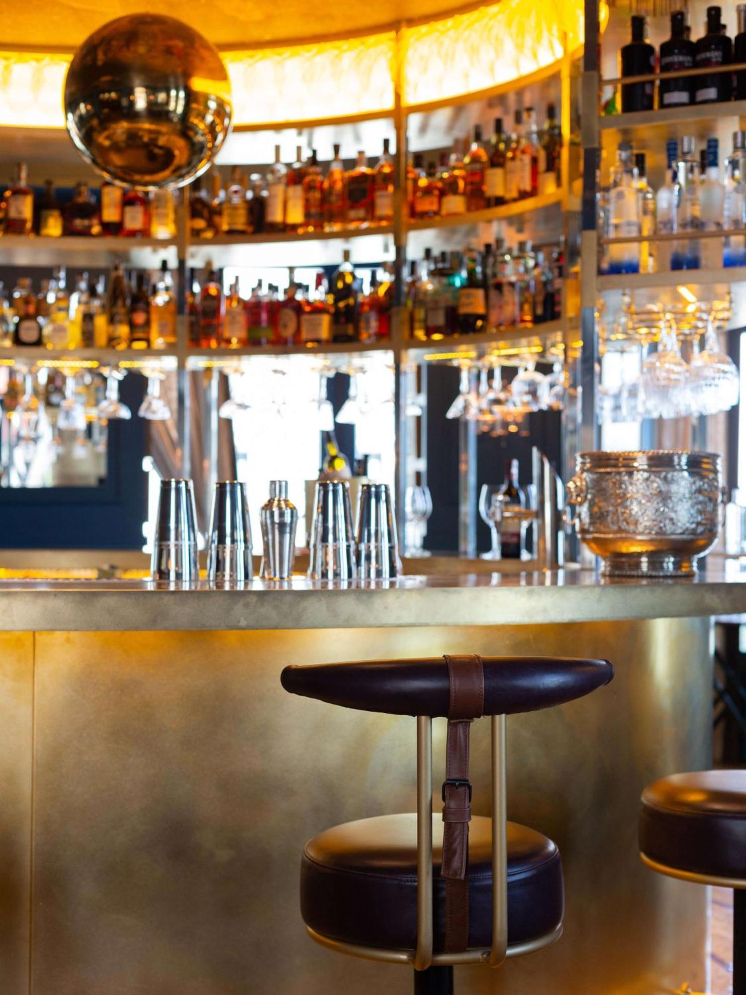Hotel Montera Madrid, Curio Collection By Hilton Екстер'єр фото