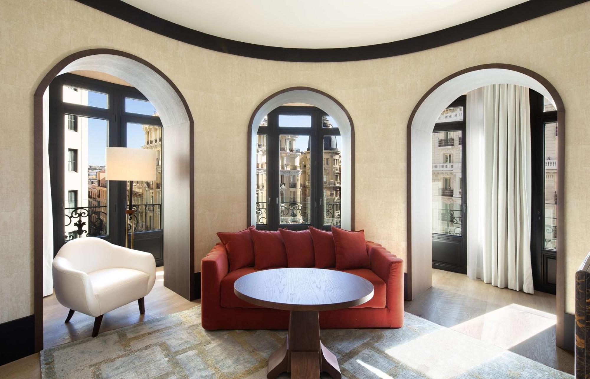 Hotel Montera Madrid, Curio Collection By Hilton Екстер'єр фото
