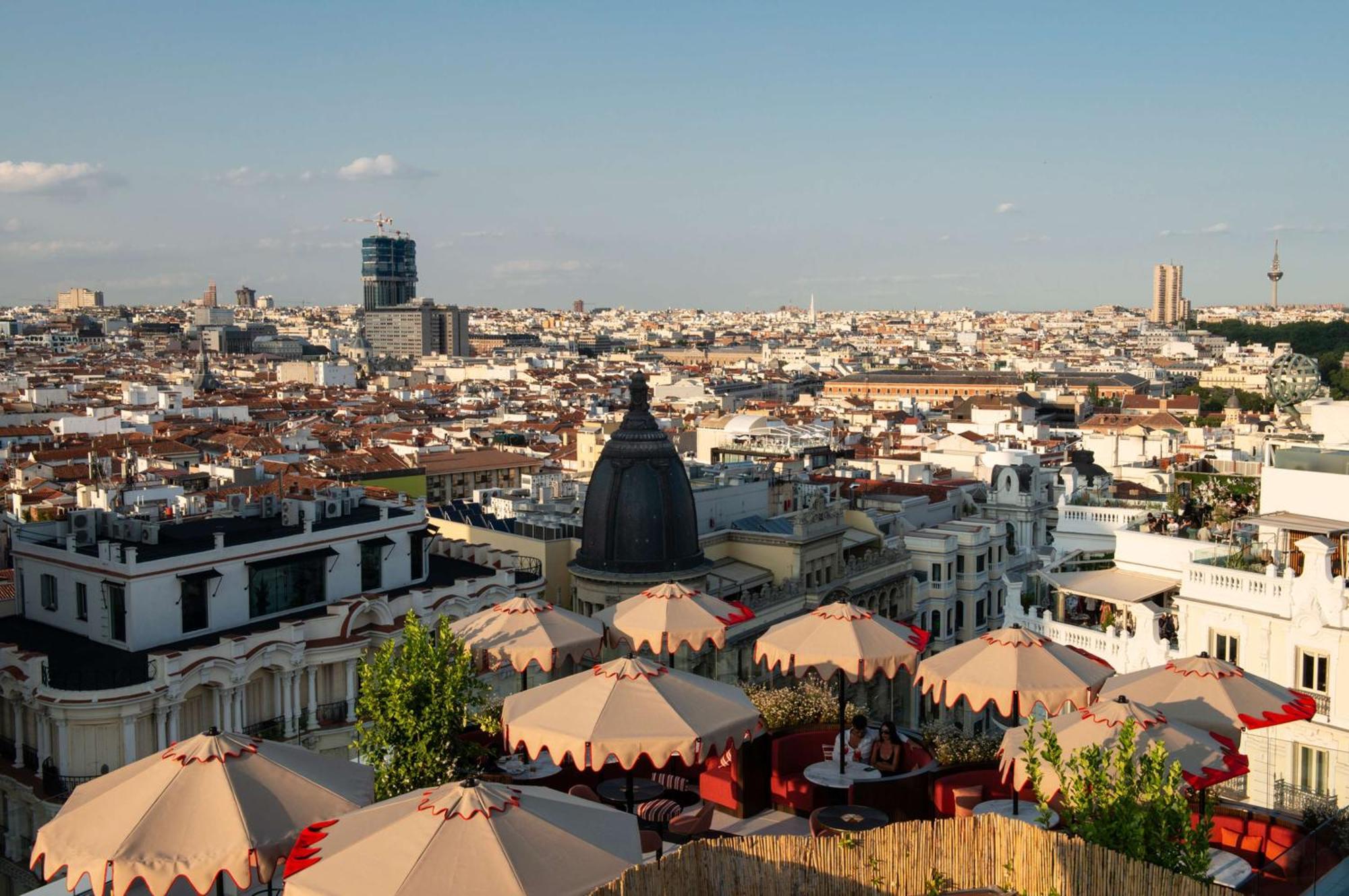 Hotel Montera Madrid, Curio Collection By Hilton Екстер'єр фото