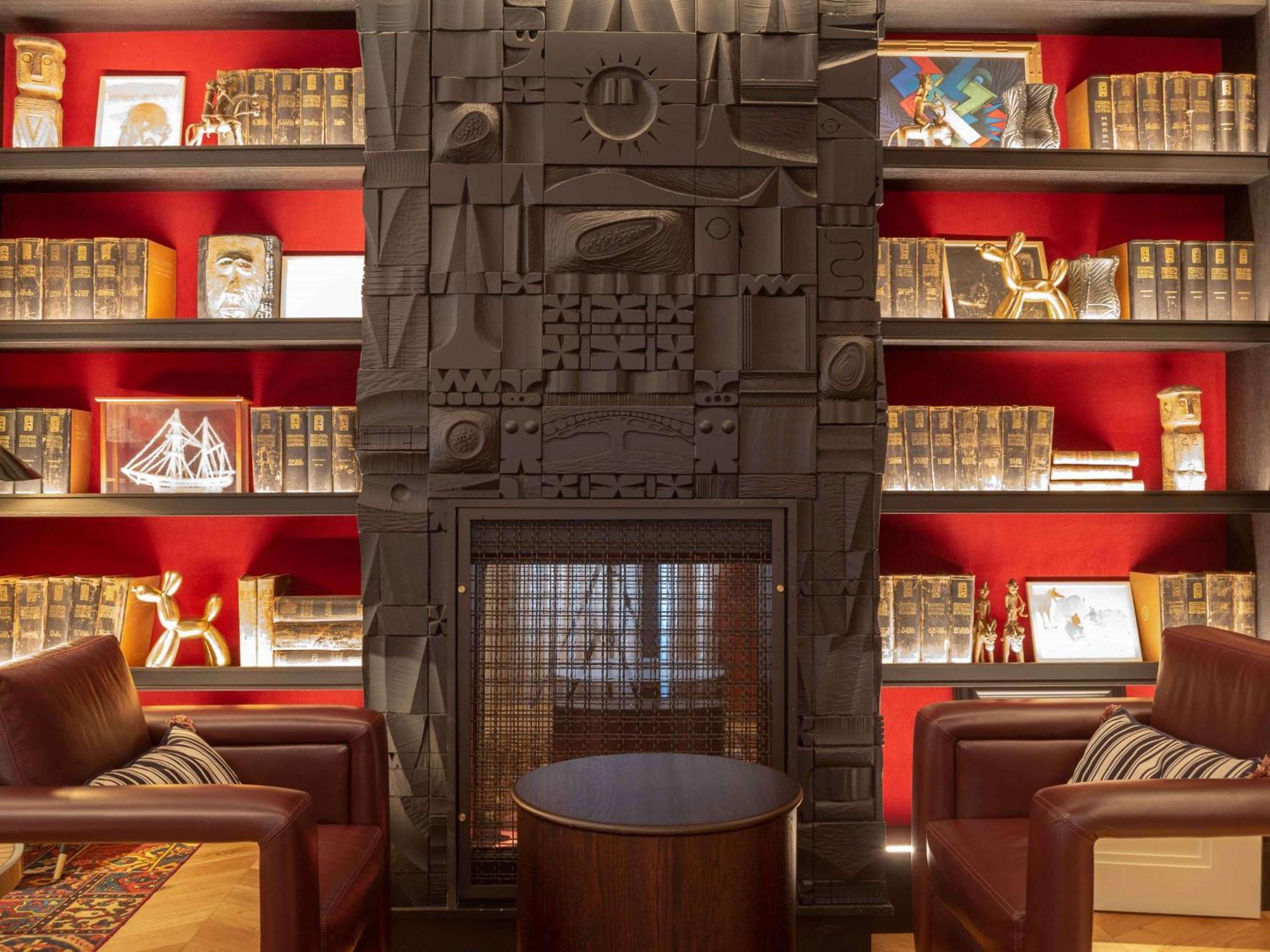 Hotel Montera Madrid, Curio Collection By Hilton Екстер'єр фото