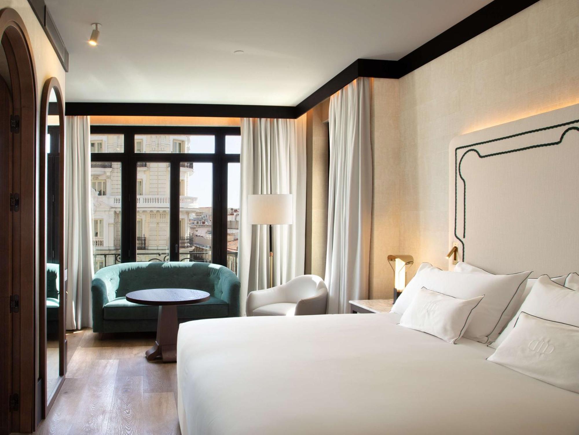 Hotel Montera Madrid, Curio Collection By Hilton Екстер'єр фото
